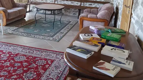 Gite La Belle Ecole (L'escola polida)