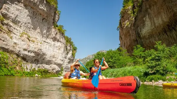 Location de canoë Canoë 2000