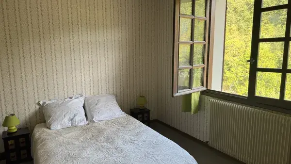 Seconde chambre lit 140 cm côté rivière