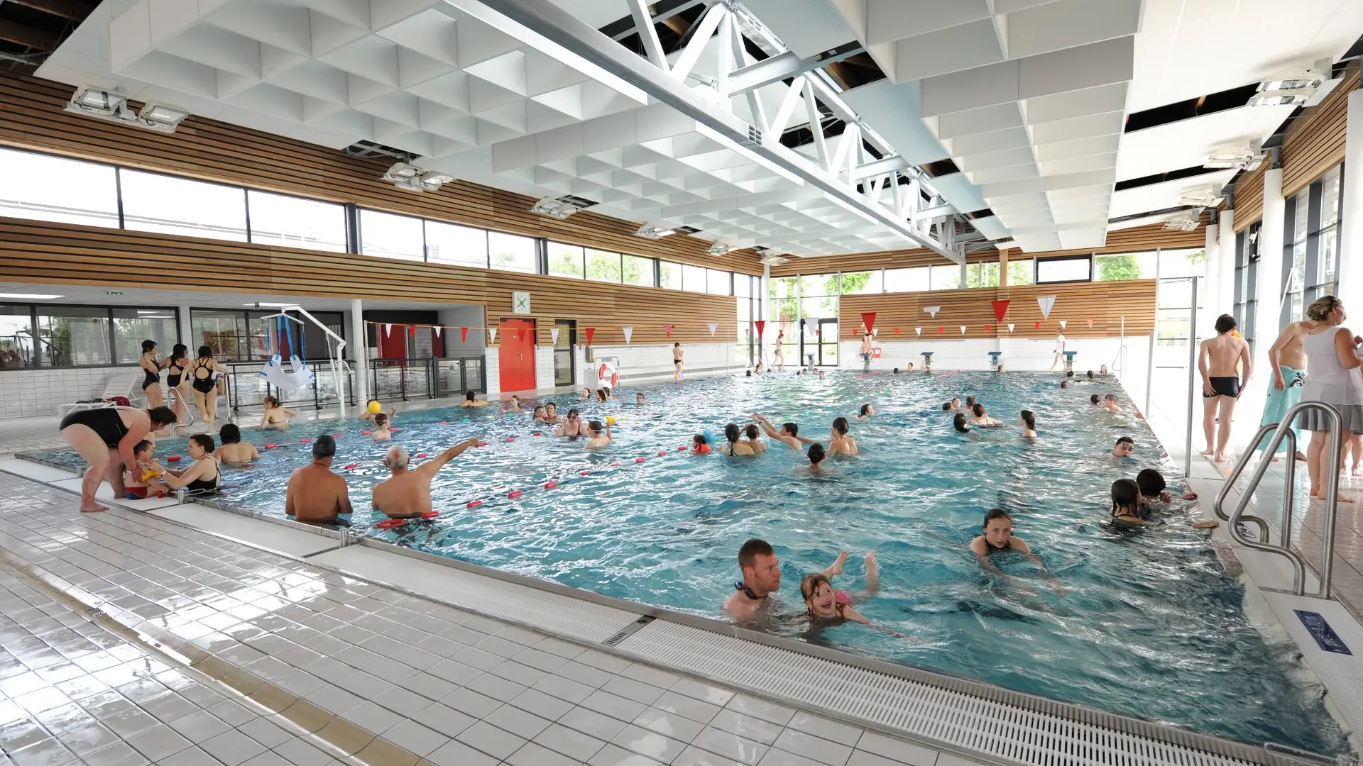 Piscine de Questembert - Bassin sportif