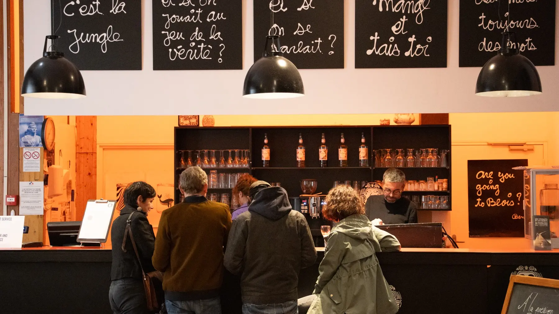 Vue générale du Café « Le Fluxus »