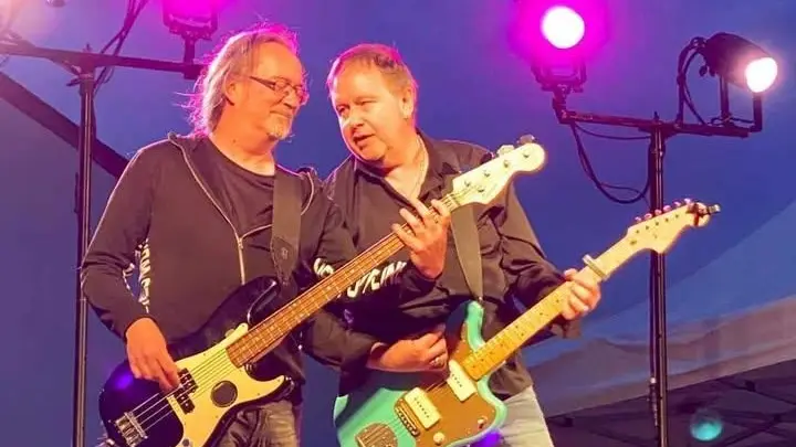 Big Dave Cover Rock