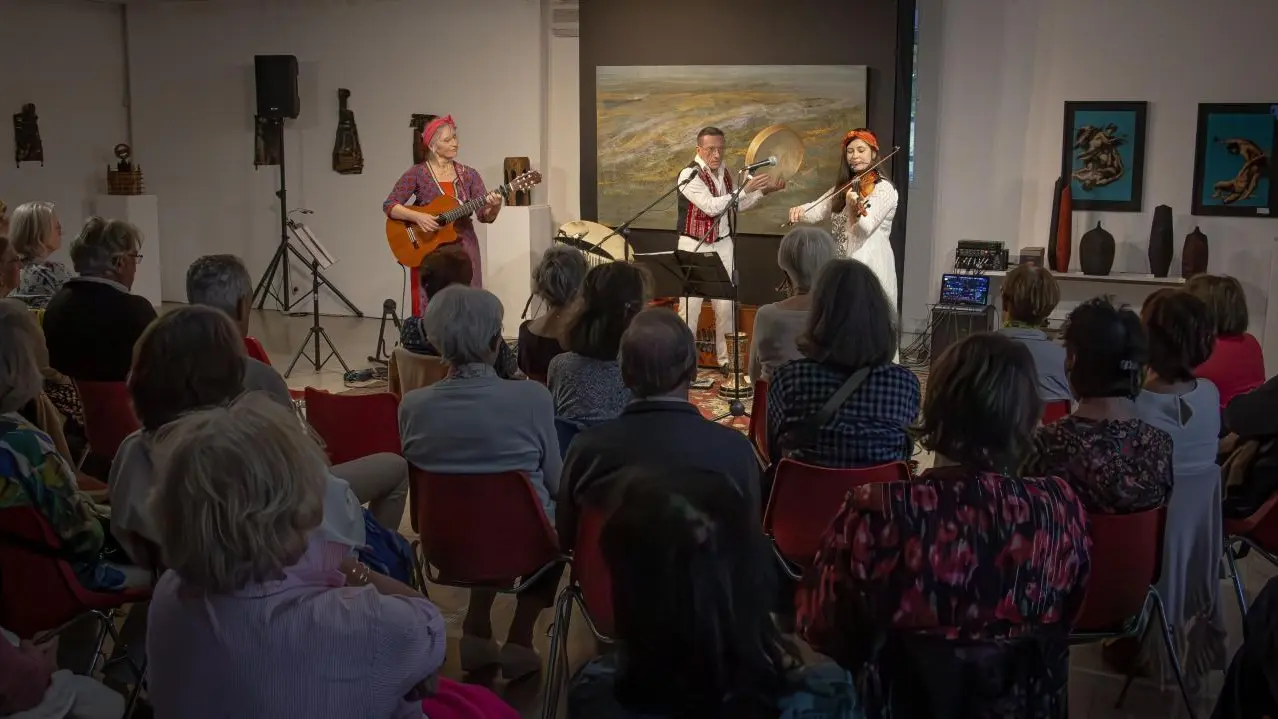 AmoRosa Trio