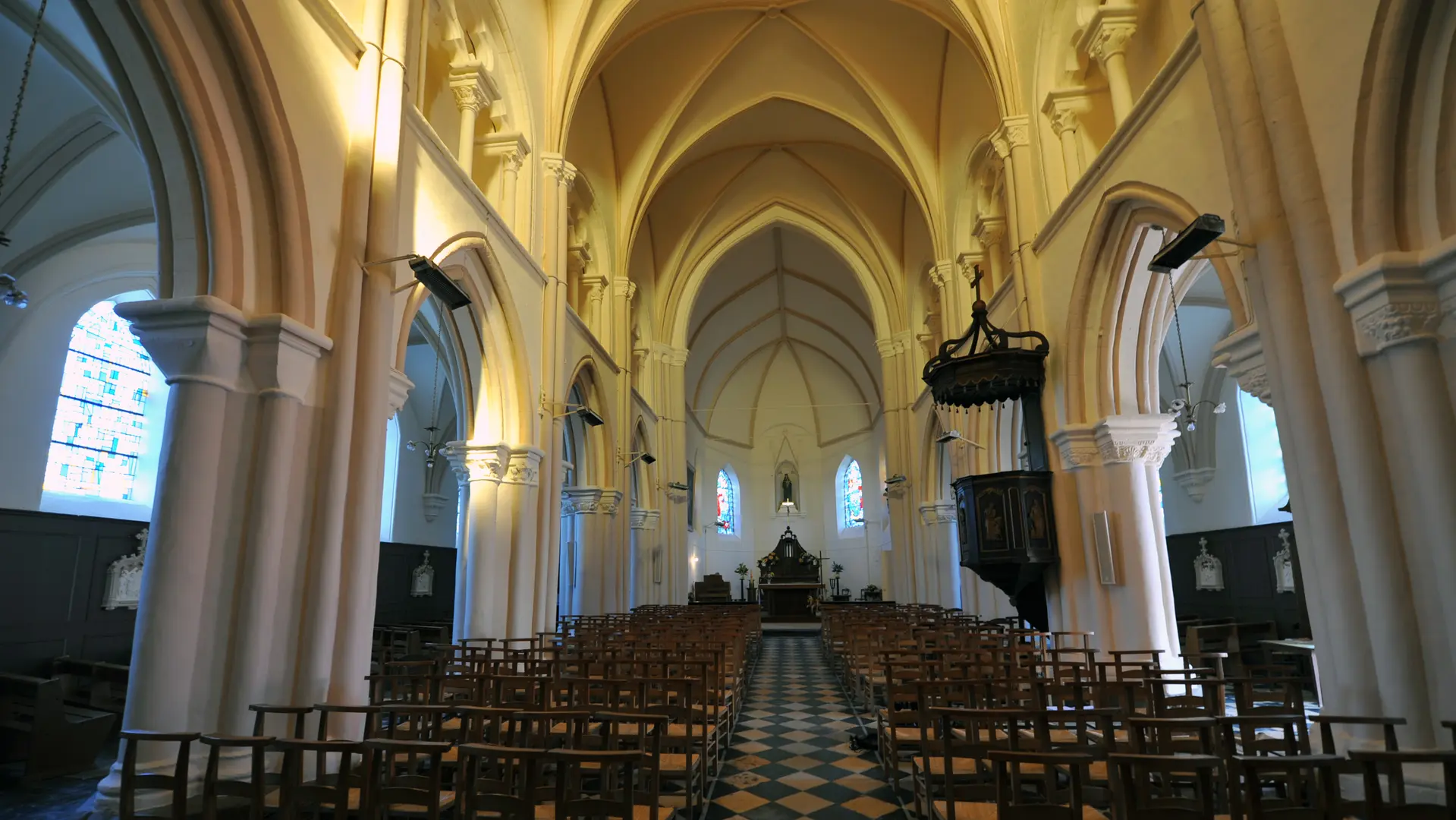 Église Saint-Léger 2010 FAUQUEMBERGUES © Photo Carl - Office de Tourisme de la Région de Saint-Omer (8)