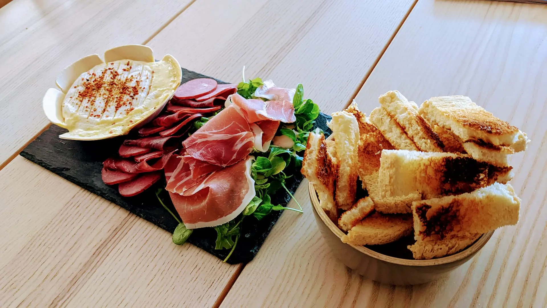 Planche apéro du Hoppy Craft à Saint-Martin-lez-Tatinghem