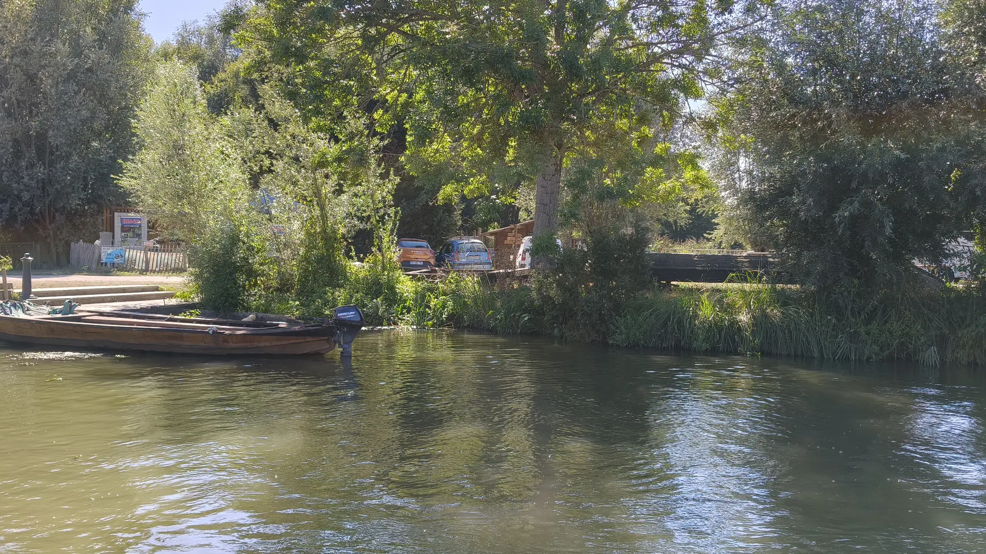 Embarcation traditionelle : bacove