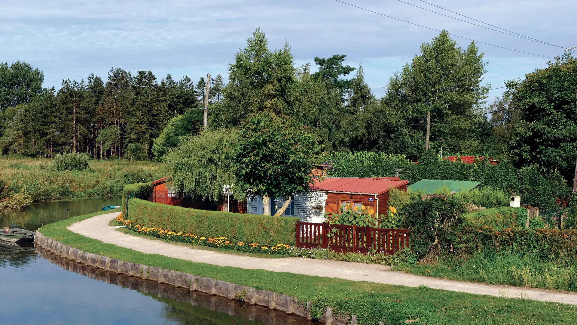 Lansbergues Maison sur l'eau 2013 TILQUES © Photo Carl - Office de Tourisme de la Région de Saint-Omer (20) - Copie photo