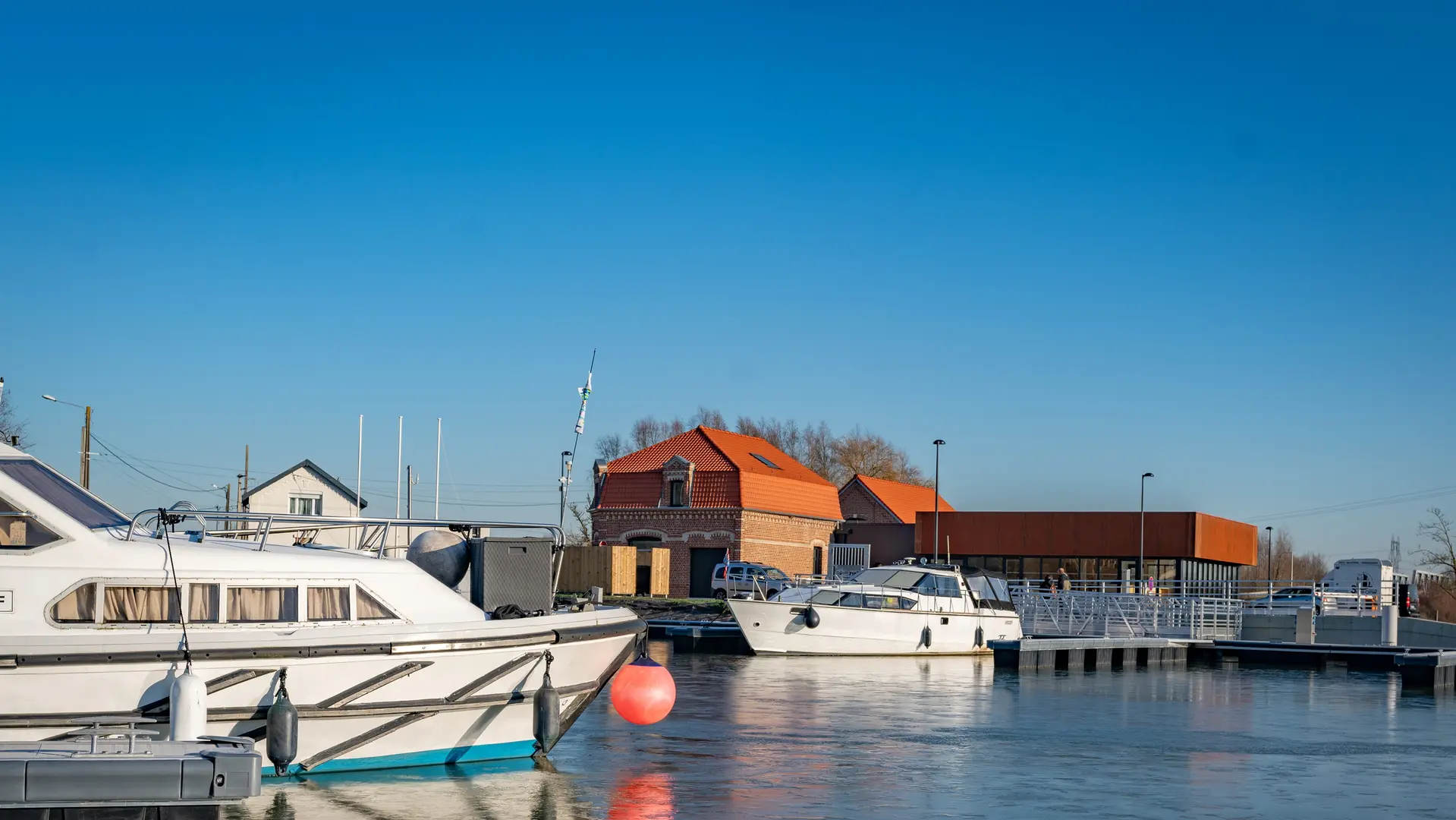 Port Fluvial d'Aire-sur-la-Lys