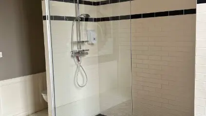 salle de bains chambre 1