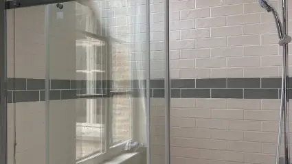 salle de bains chambre 2