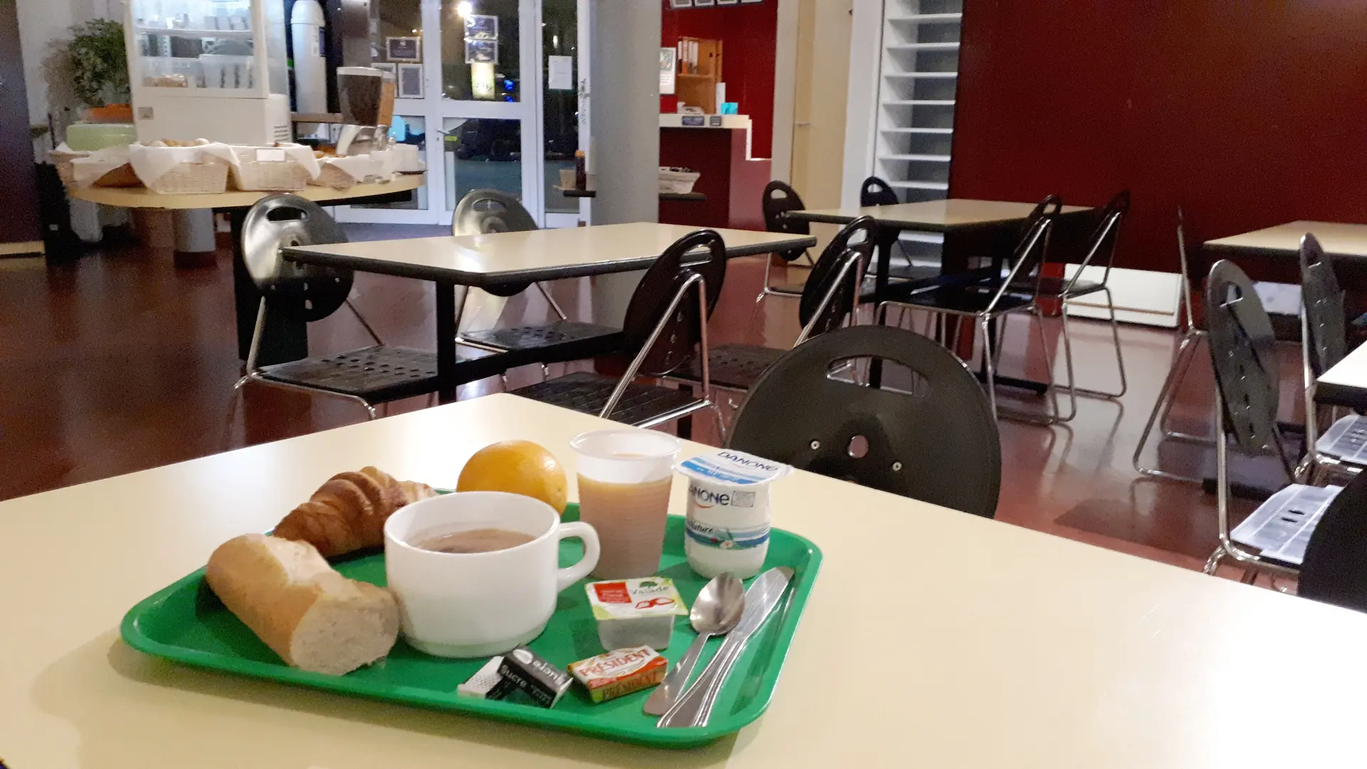 Espace Restauration & petit-déjeuner