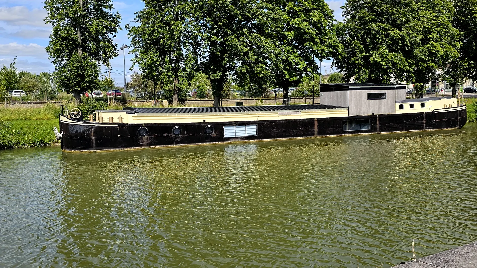 Péniche Mathurin