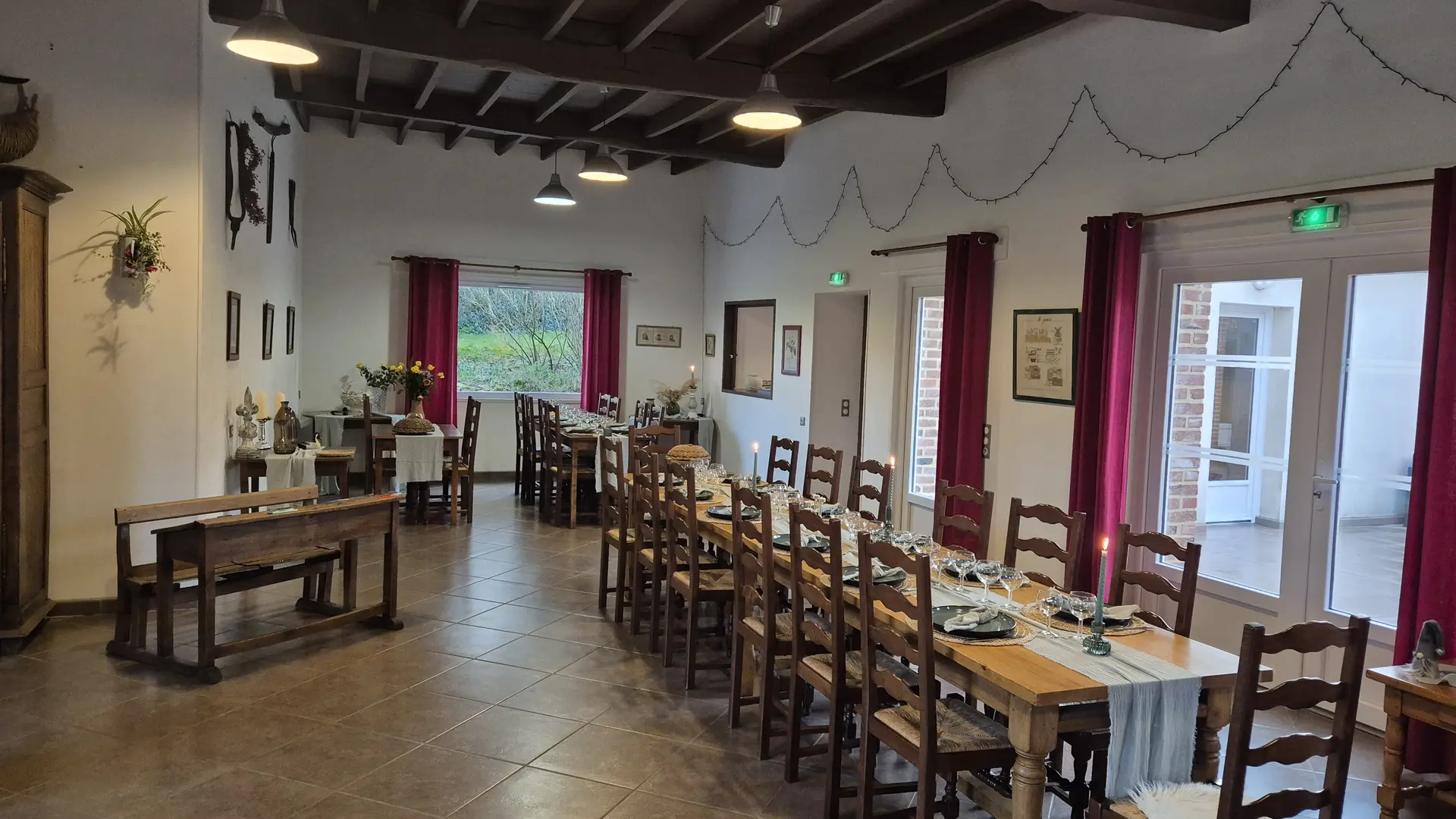 salle de réception 40-50 personnes