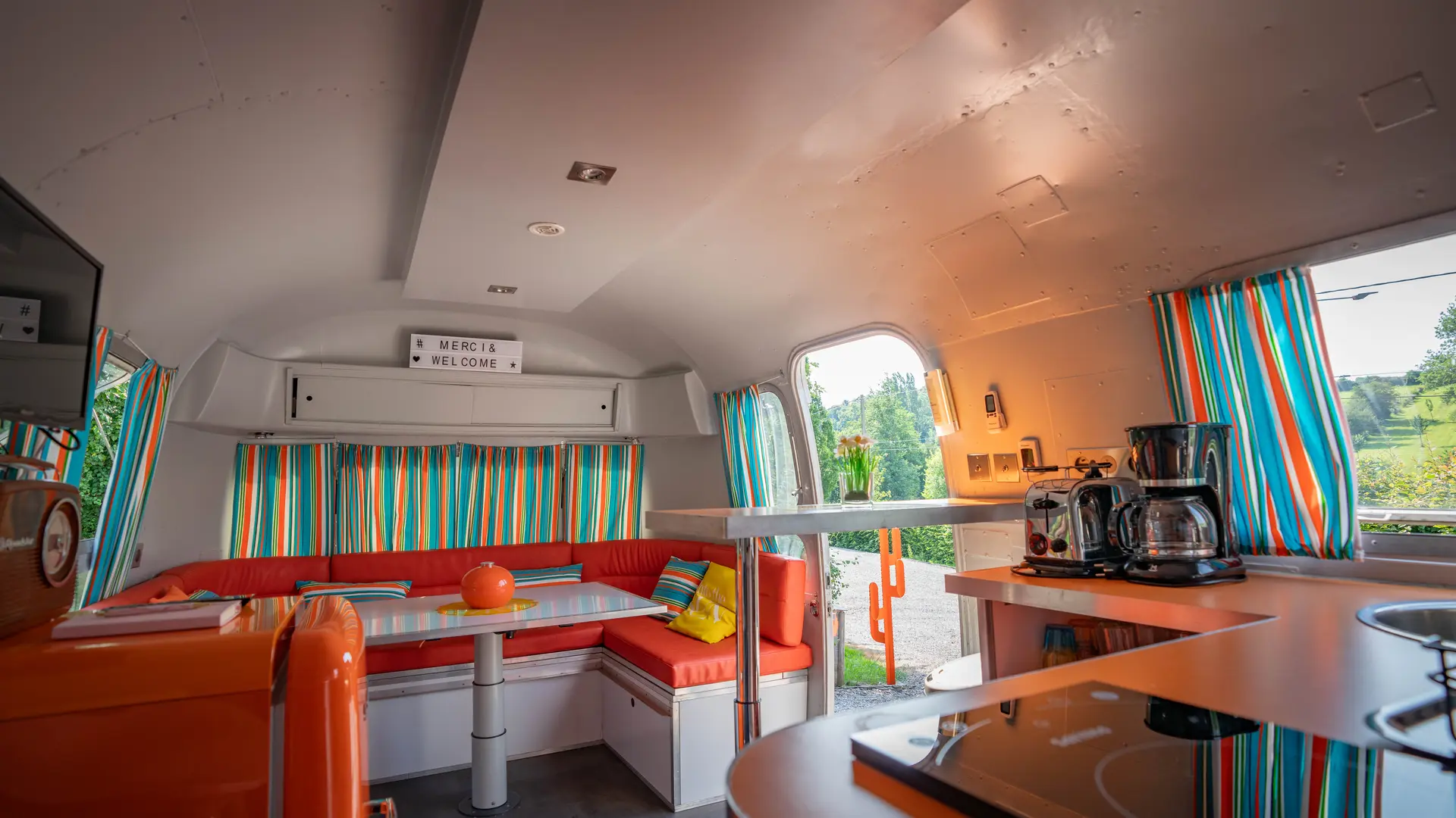 Caravane AirStream - Ferme des Templiers