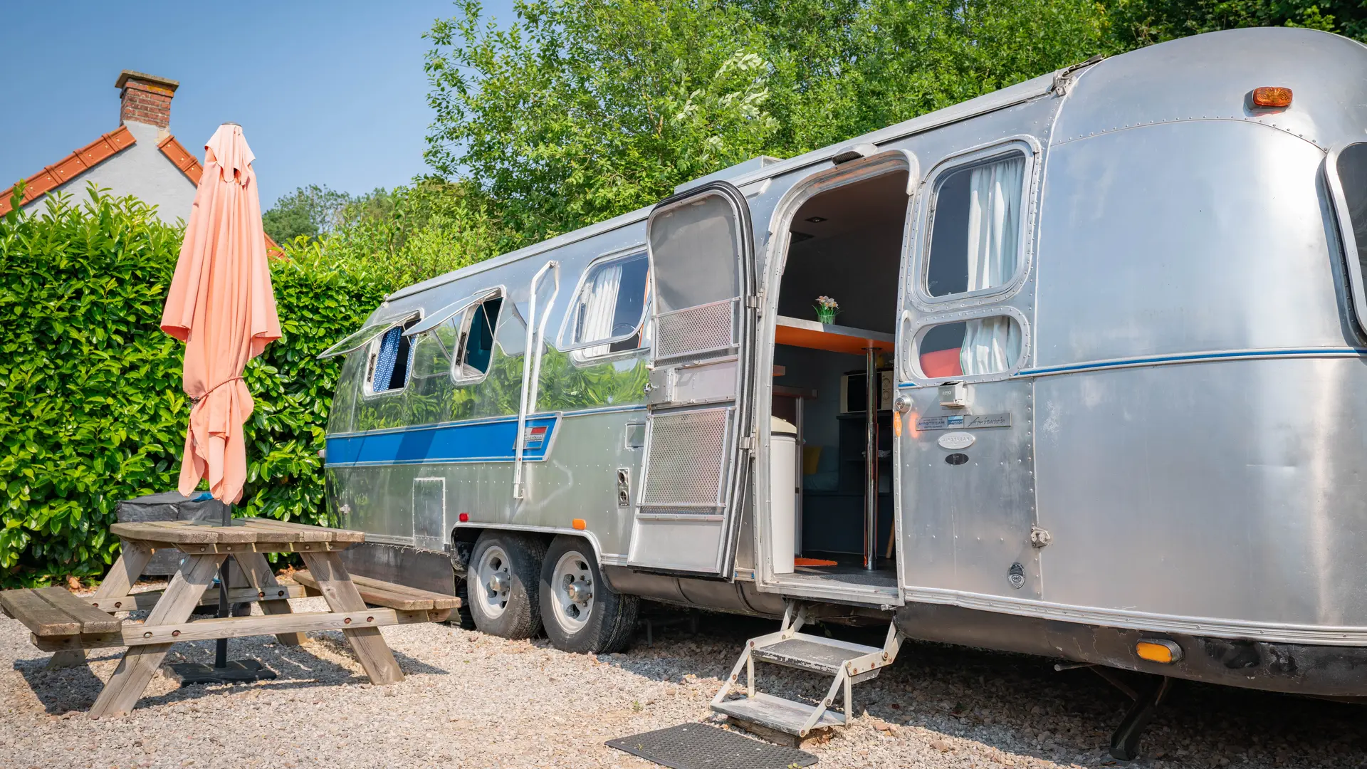 Caravane AirStream - Ferme des Templiers