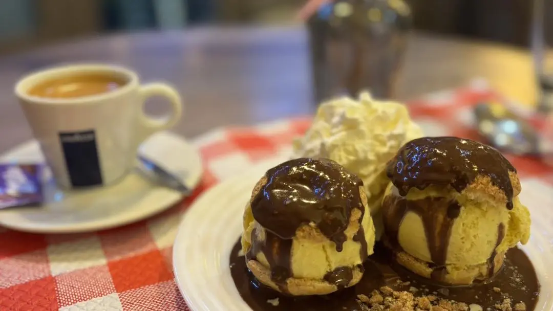 Profiteroles