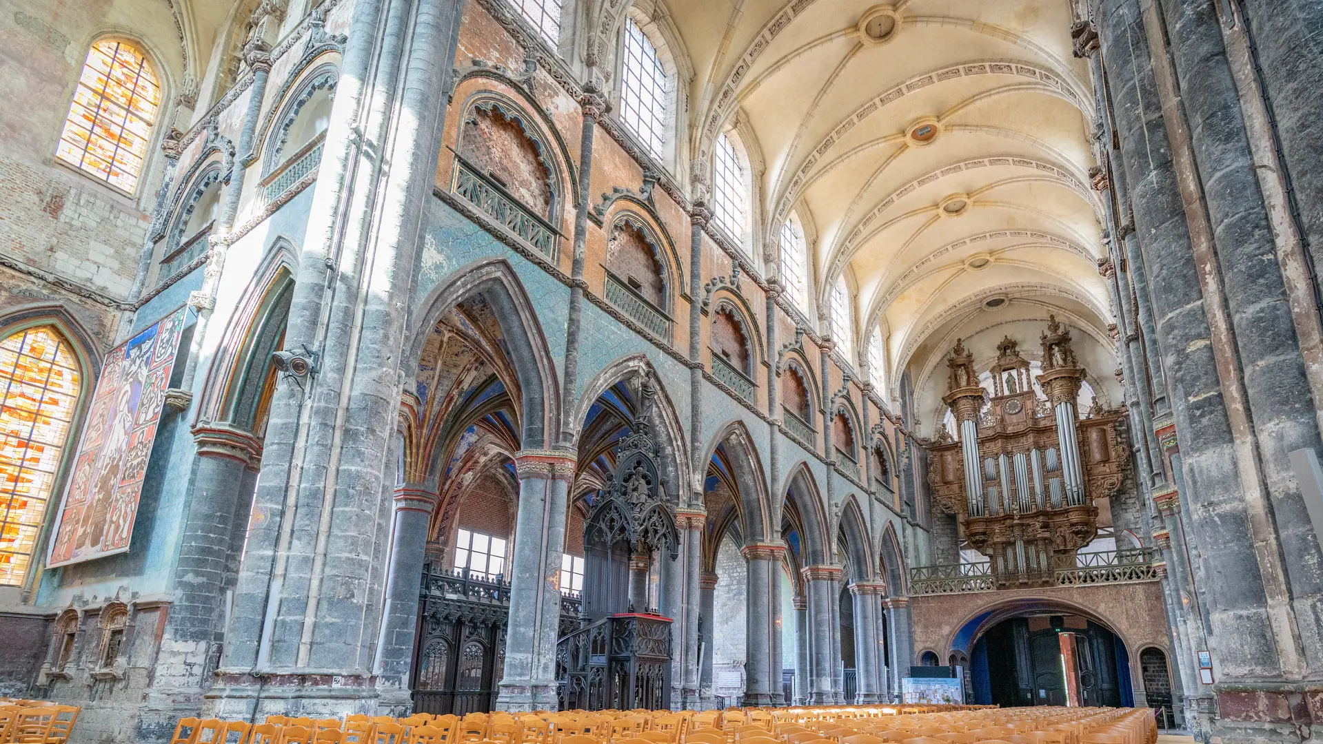 Collégiale Saint-Pierre d'Aire-sur-la-Lys 2024