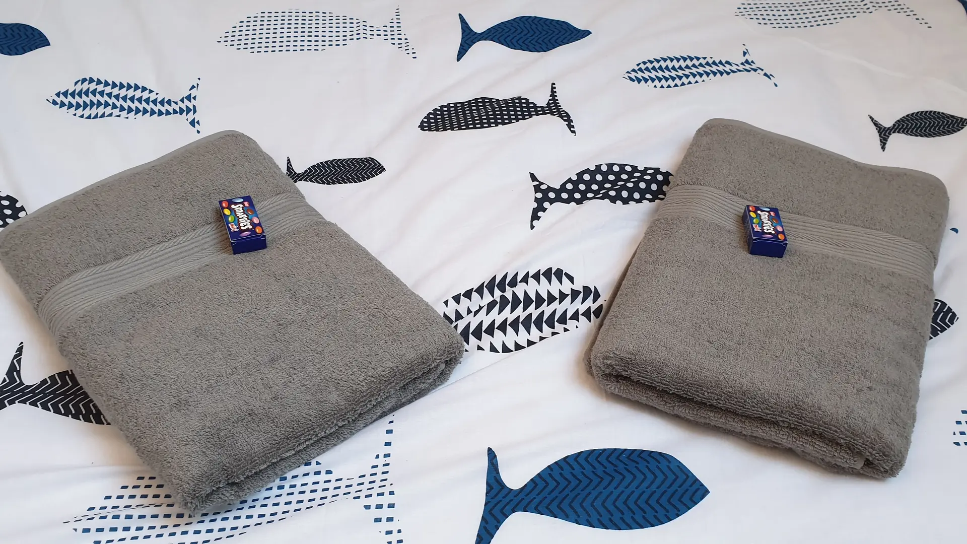 Linge de lit fourni