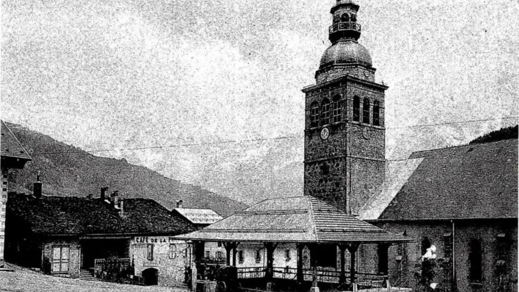 La place du marché début XXème siècle