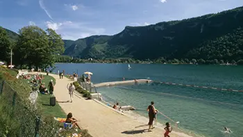 Baignade à Nantua
