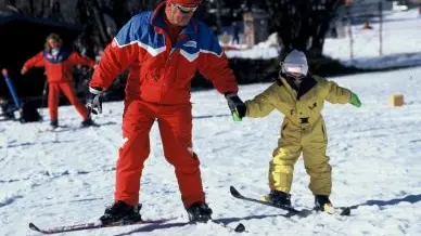 Premier pas au ski avec l'Ecole du Ski Français aux Plans d'Hotonnes