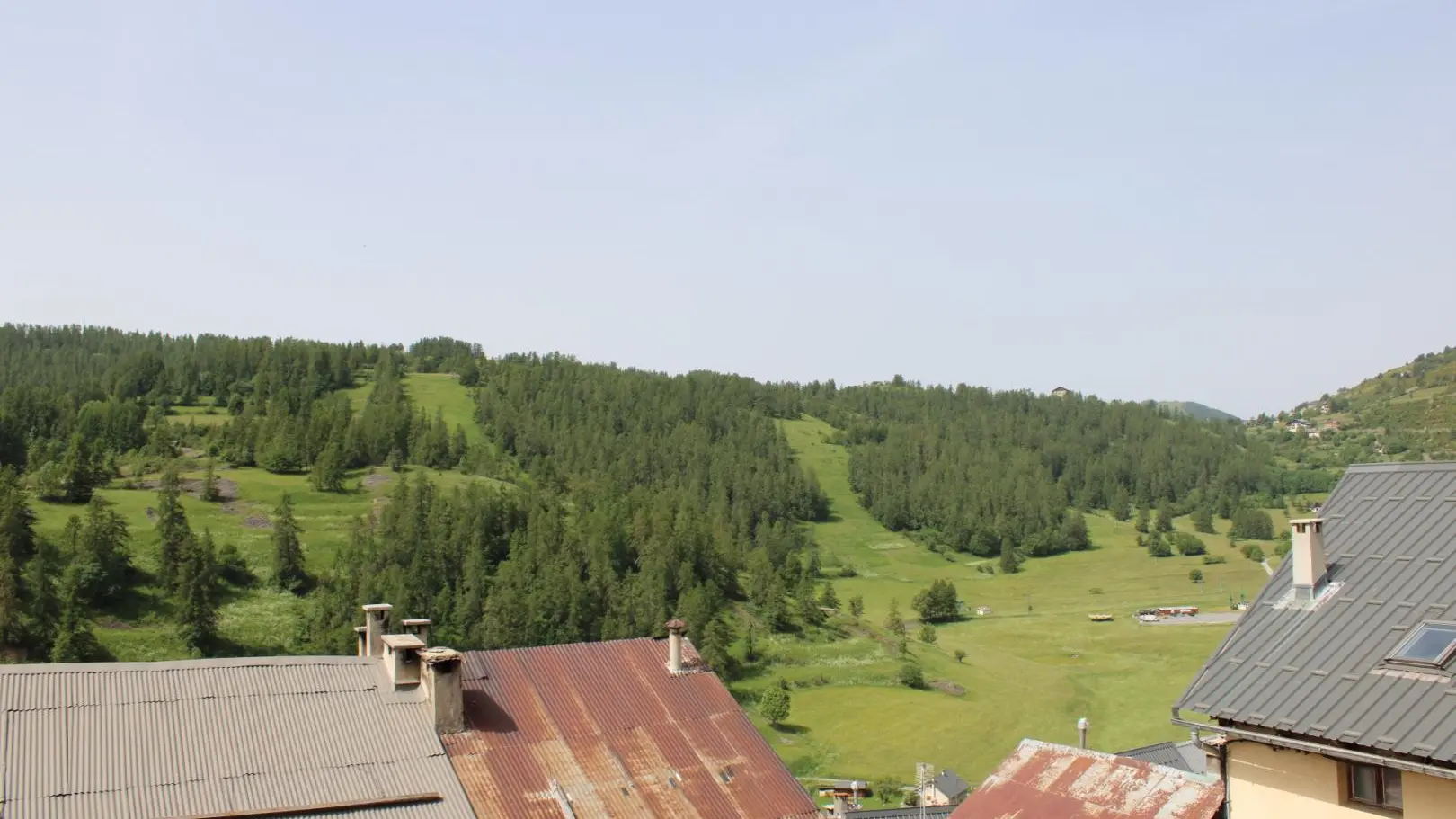 Vue séjour - Le Lys Orangé - Beuil - Gîtes de France des Alpes-Maritimes