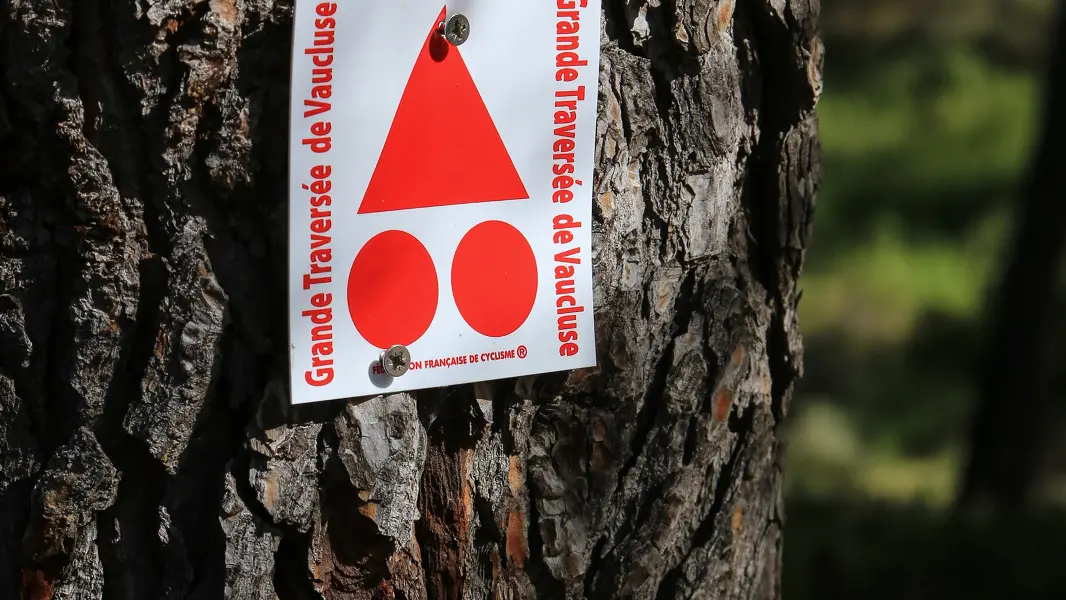 balisage Grande traversée VTT Vaucluse