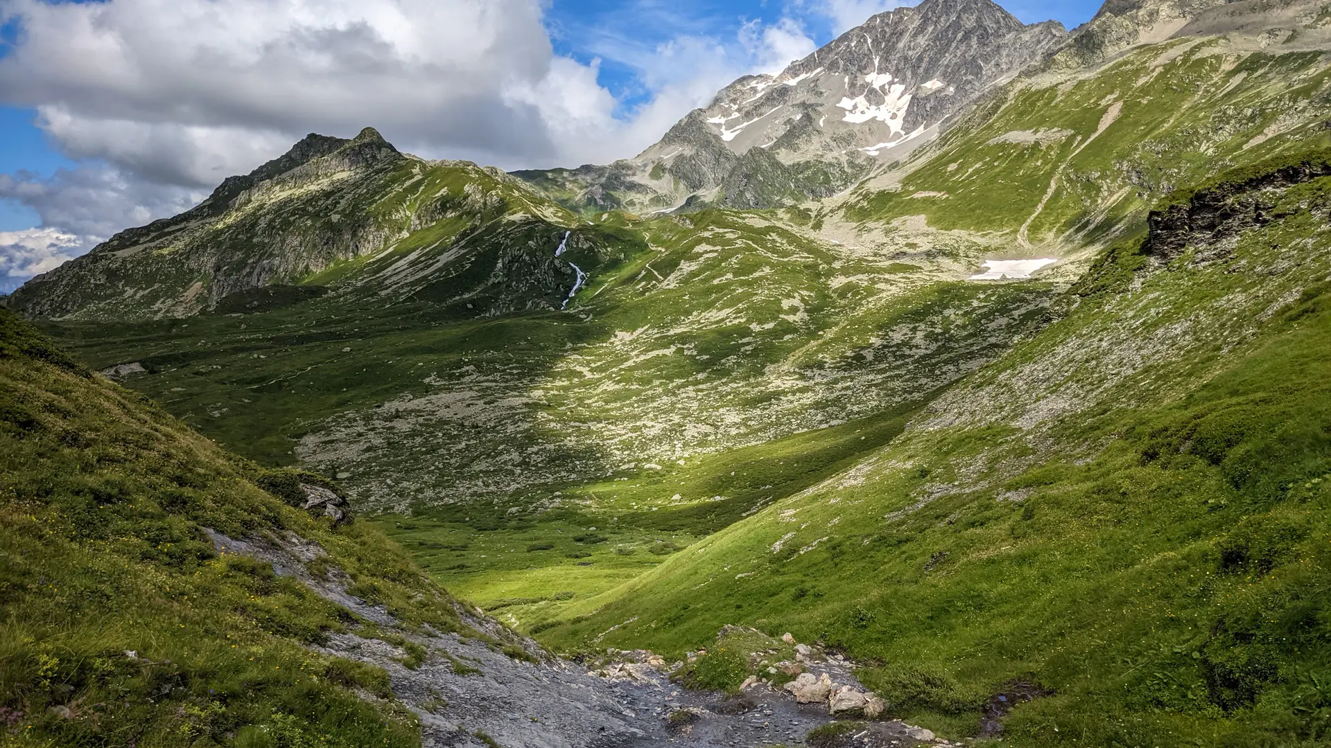 Randonnée Col du Bonhomme aux Contamines Montjoie dans la réserve naturelle