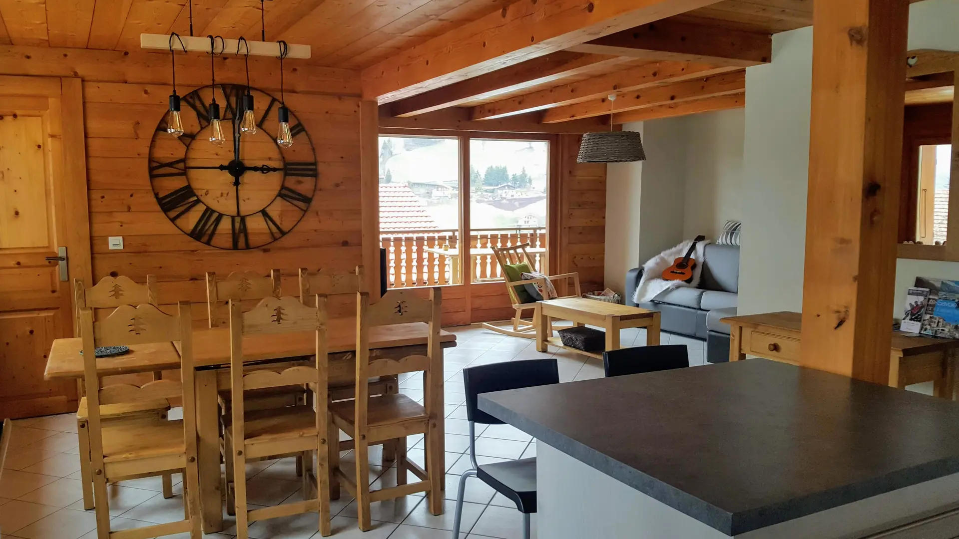 Salle à manger salon - Les Picaillons - Le Gîte - Les Villards-sur-Thônes, Haute-Savoie