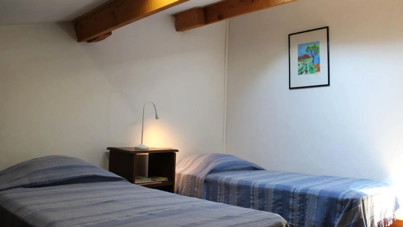 Gîte Chez José-Chambre deux lits simples-Belvédère-Gîtes de France des Alpes-Maritimes