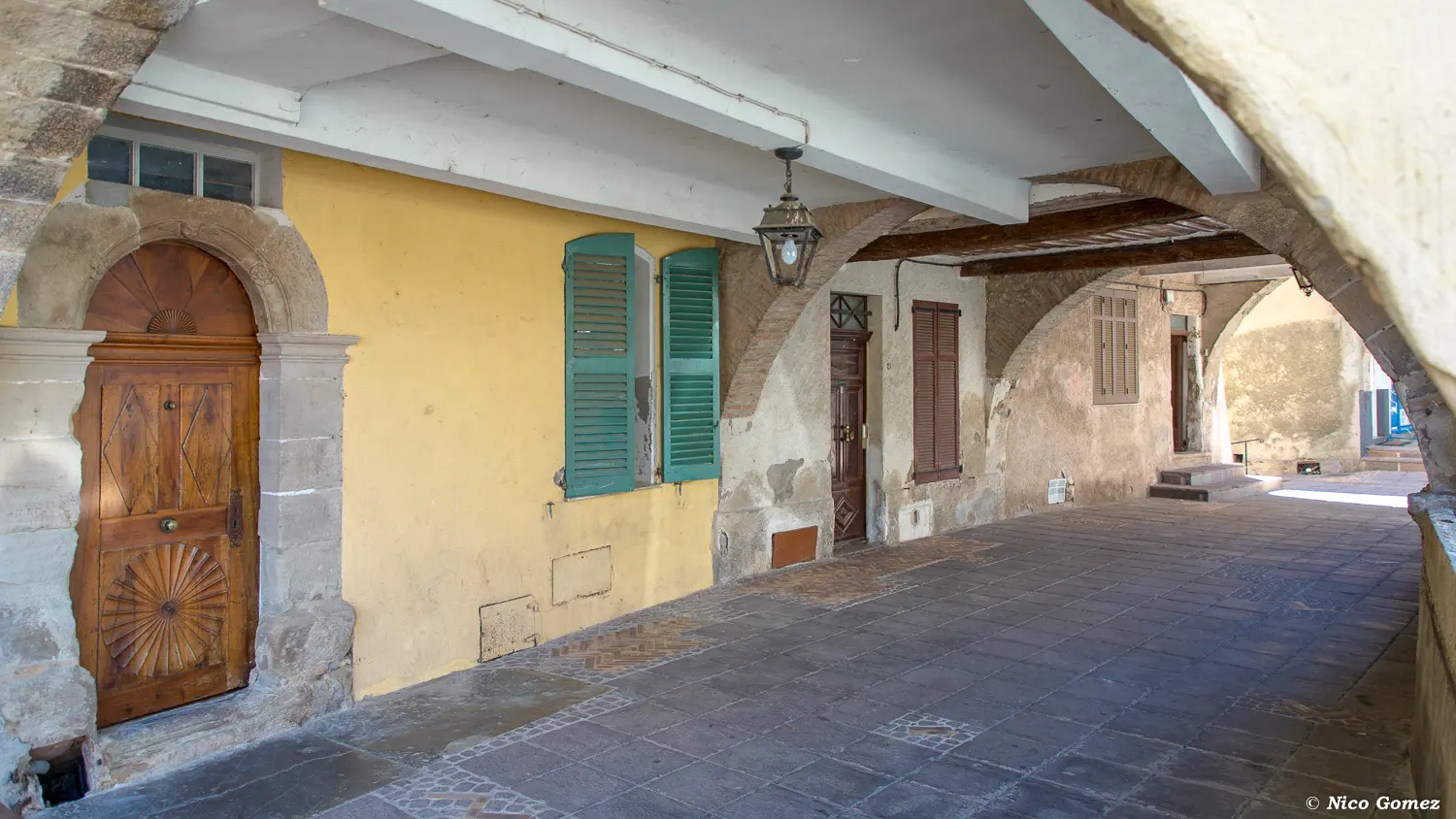 Portiques_Roquebrune-sur-Argens