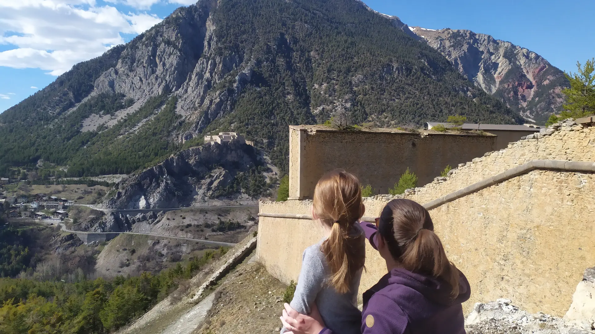 randonnée La Vachette Fort Dauphin et Fort des Têtes