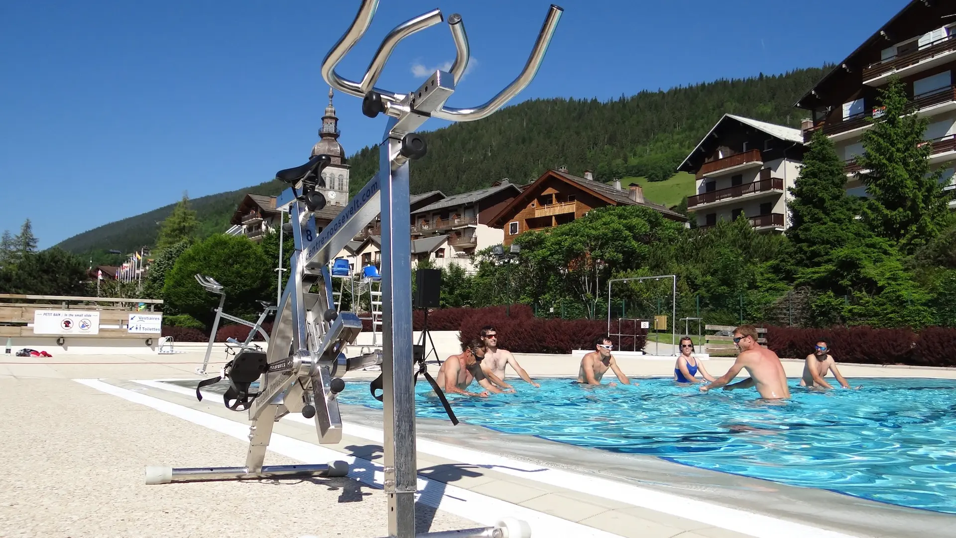 Aquabike piscine Le Grand-Bornand