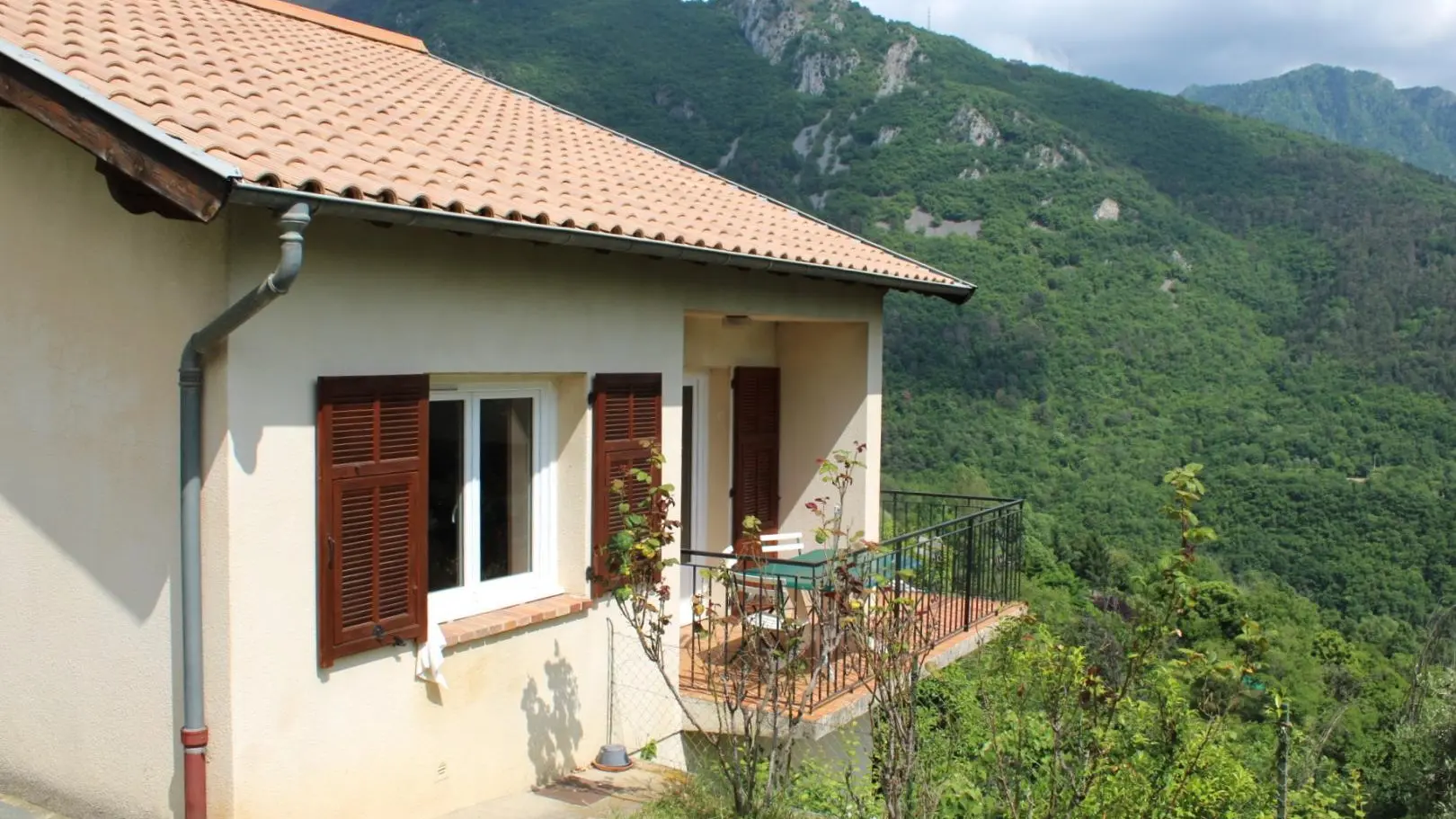 Gîte du Colombier-Terrasse du séjour-Belvédère-Gîtes de France des Alpes-Maritimes