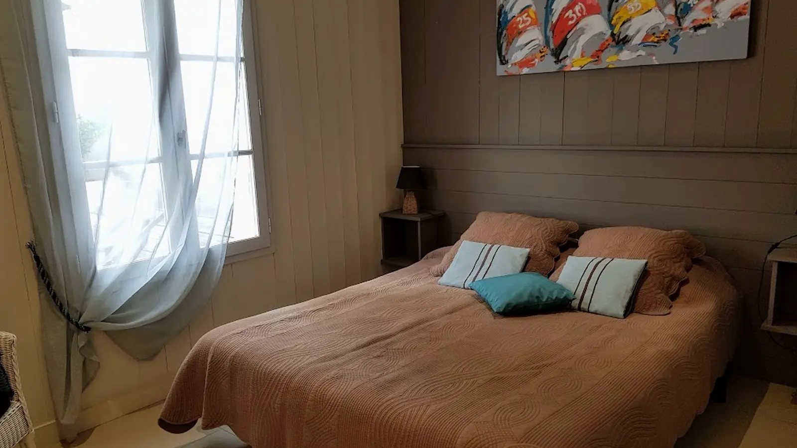 Double bedroom 1