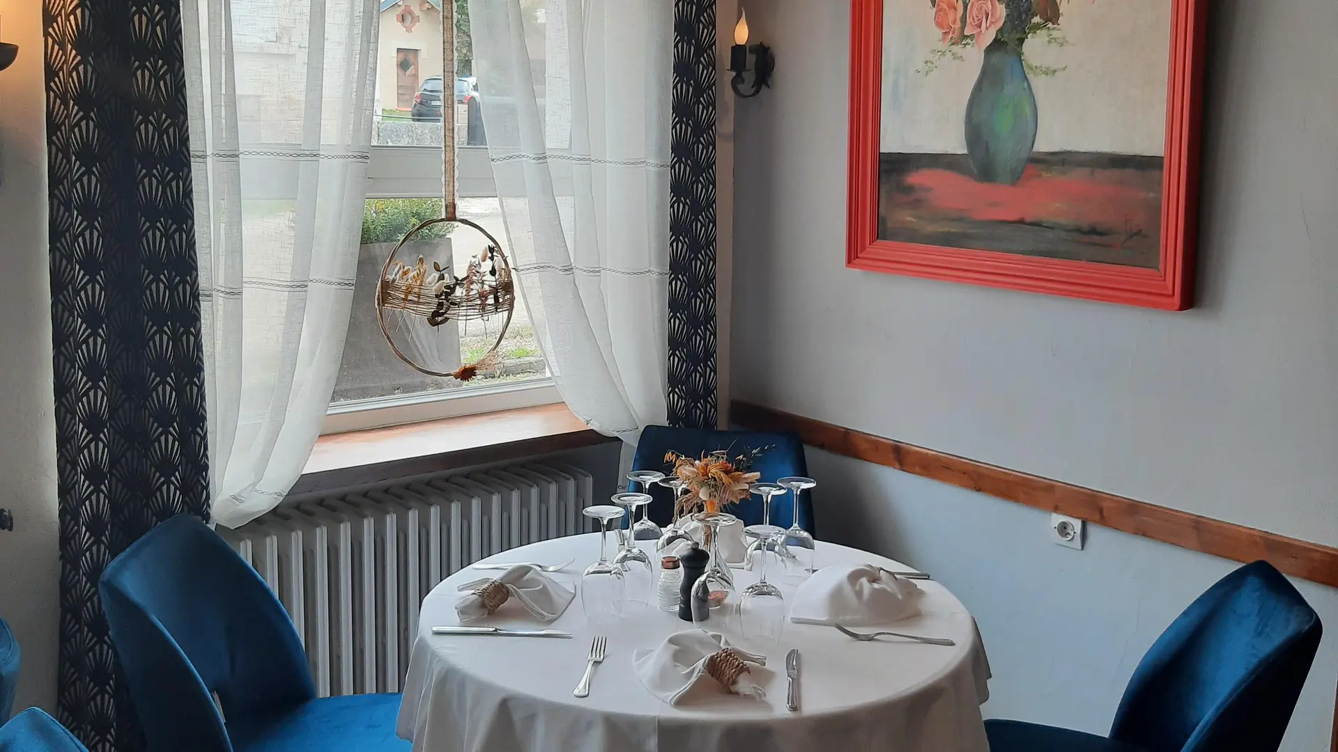 Grande salle de Restaurant
