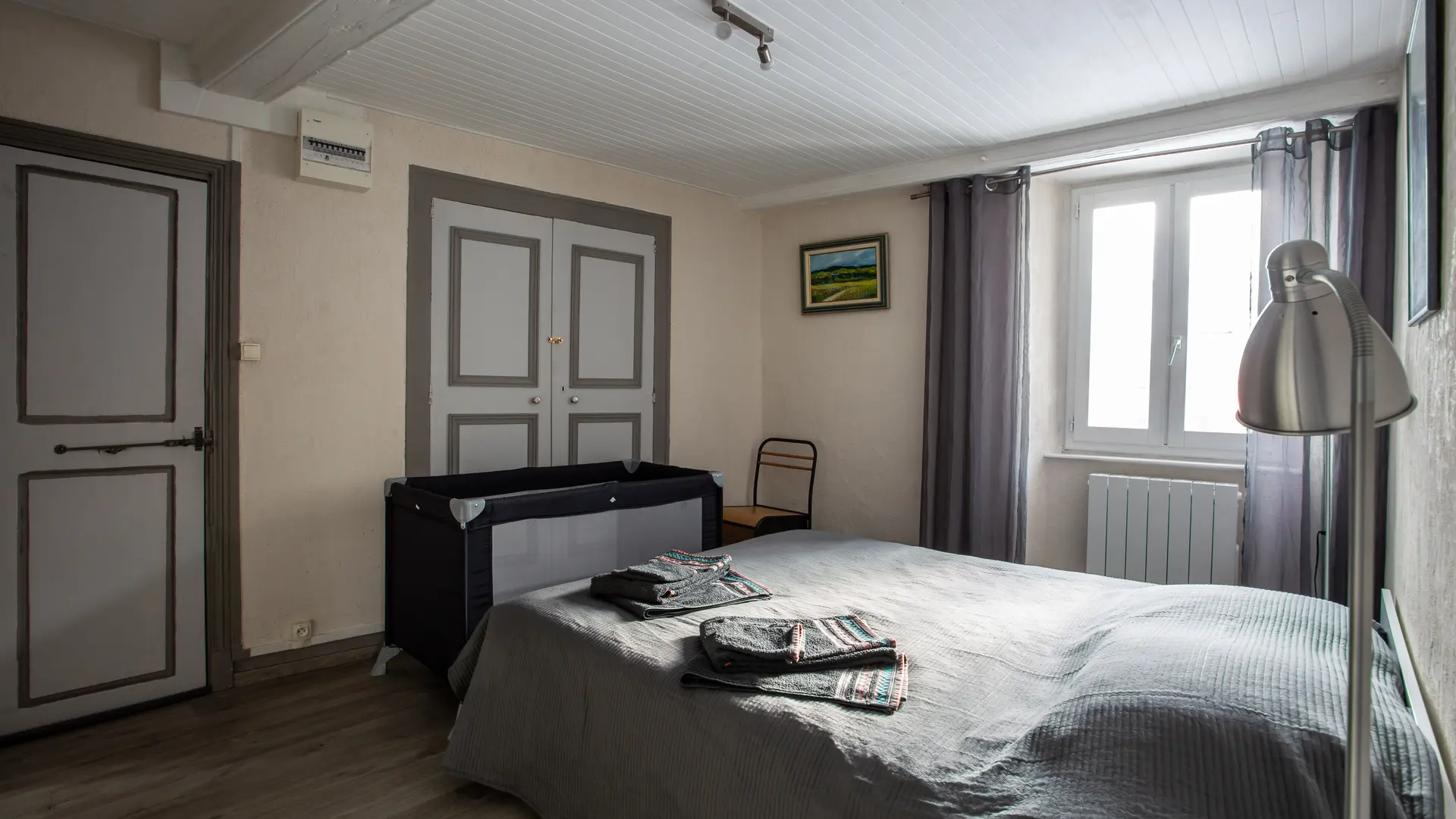 chambre avec 1er placard