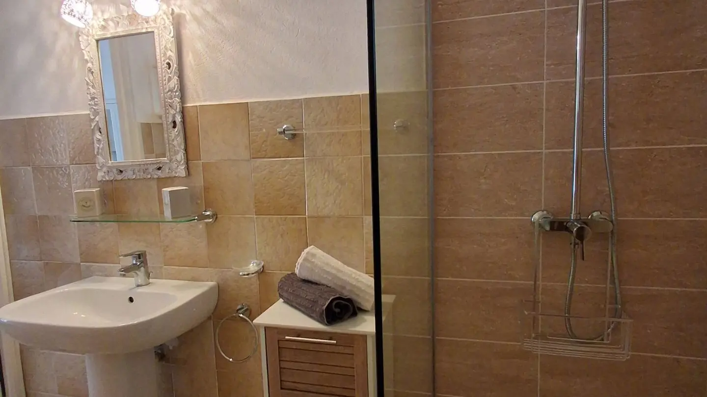 Rénovation salle de bain location saisonniere saint remy de provence