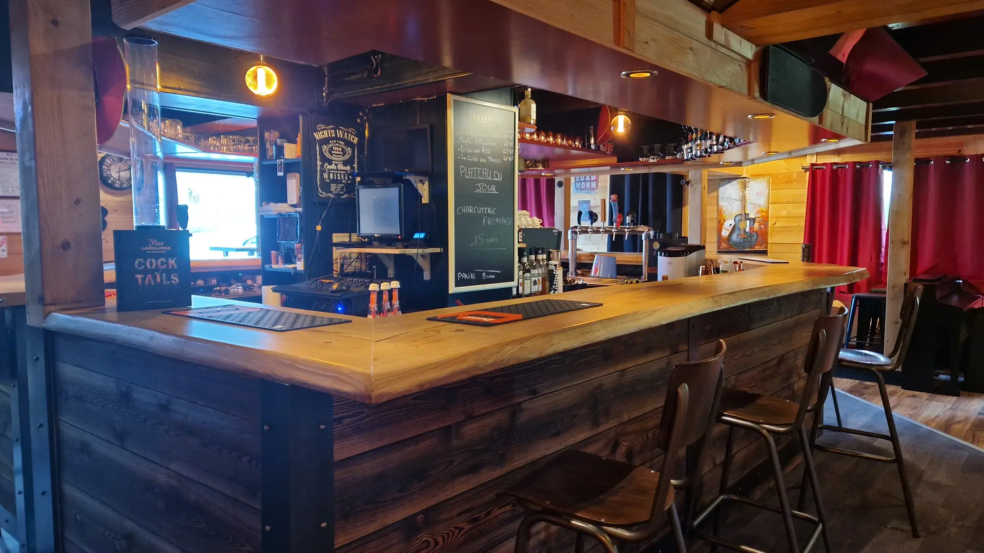 Bar