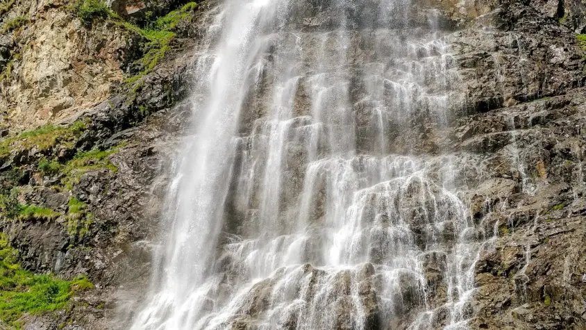 Cascade du Voile de la Mariée, La Chapelle-en-Valgaudemar