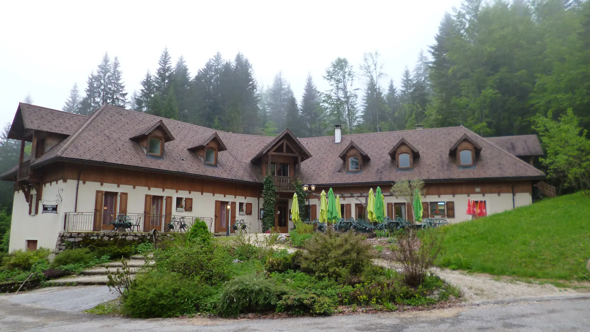 Vue sur le chalet