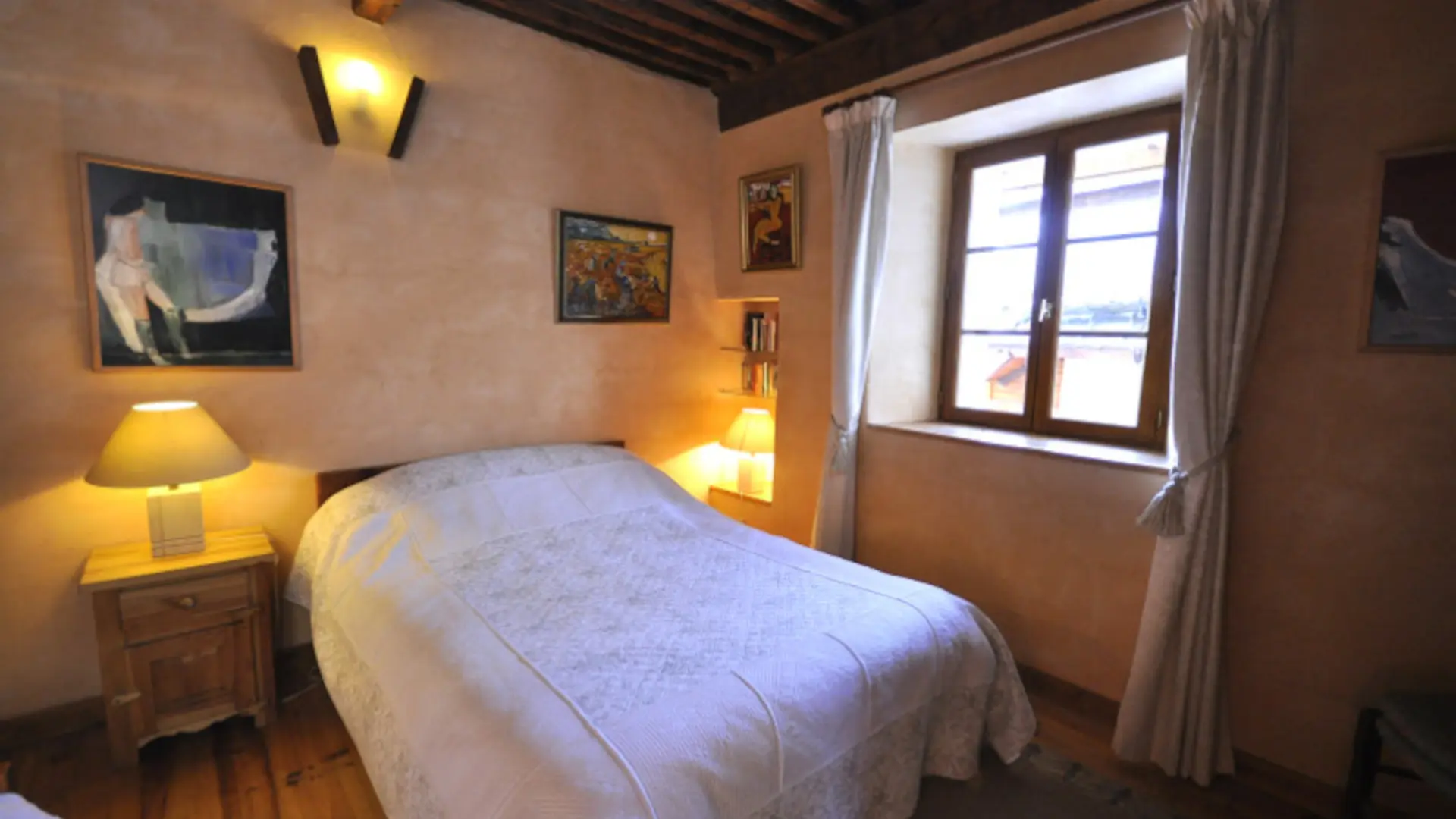 4-pieces-maison-vallon-lit-double1-serre-chevalier-villeneuve