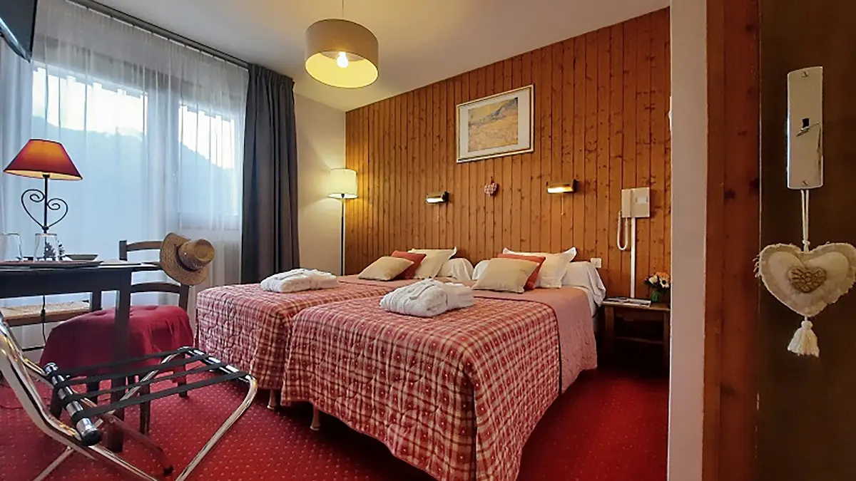Hôtel_Les_Triolets_Chambre (1)