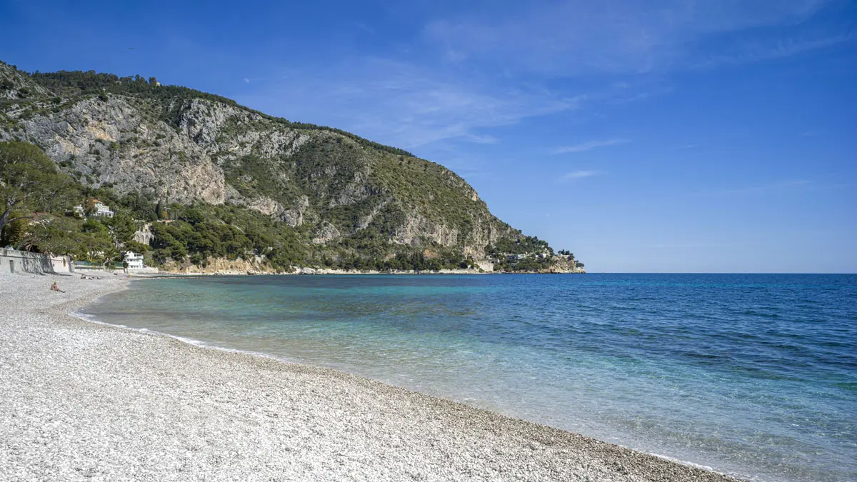 Plage de la baie d'Eze