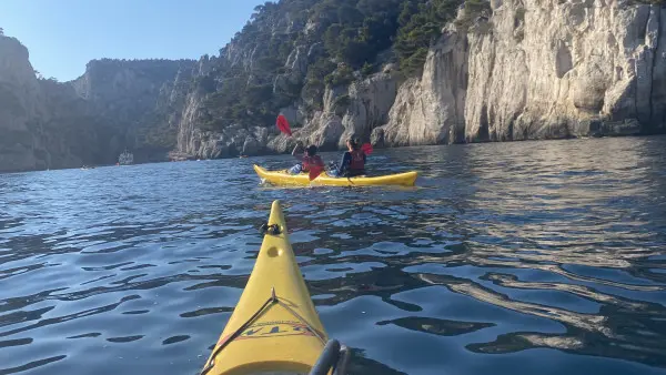 Sortie encadrée journée kayak - Calanques de Cassis