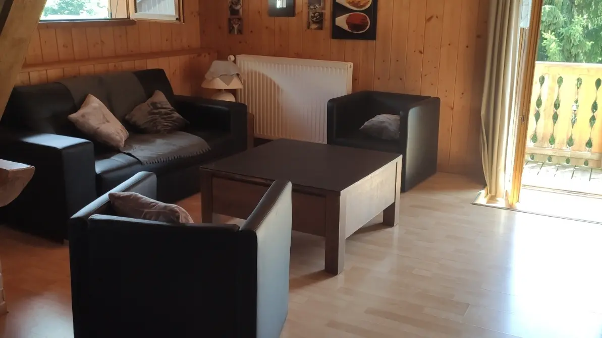 Appartement Le Mont Baron dans maison - 55m² - 2 chambres