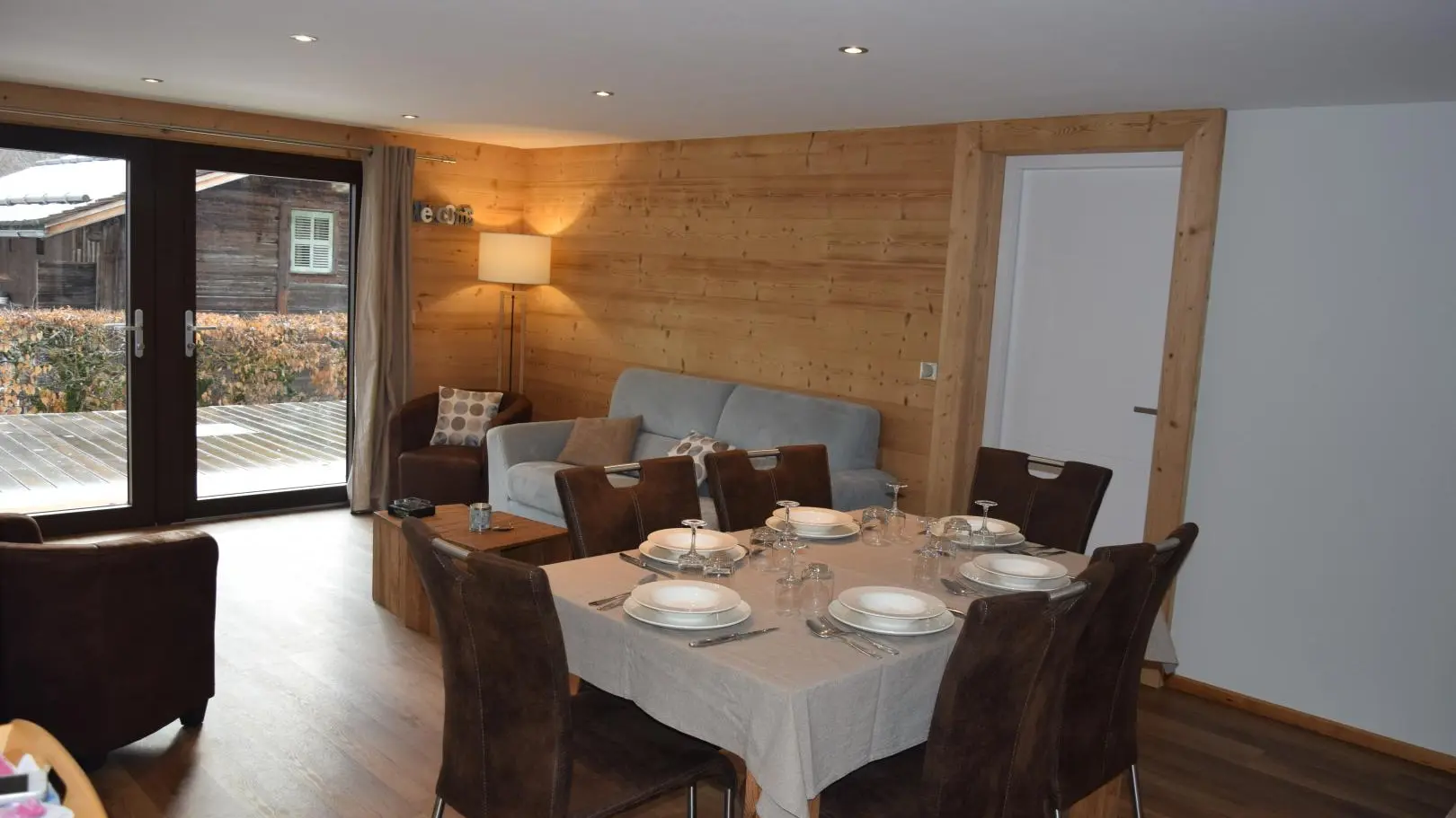 salon et coin repas