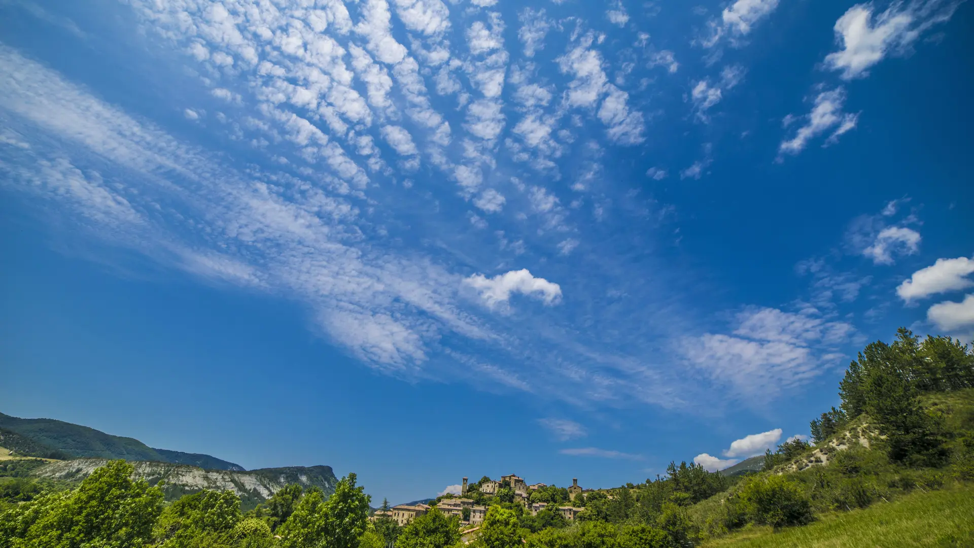 Village perché de Montmorin