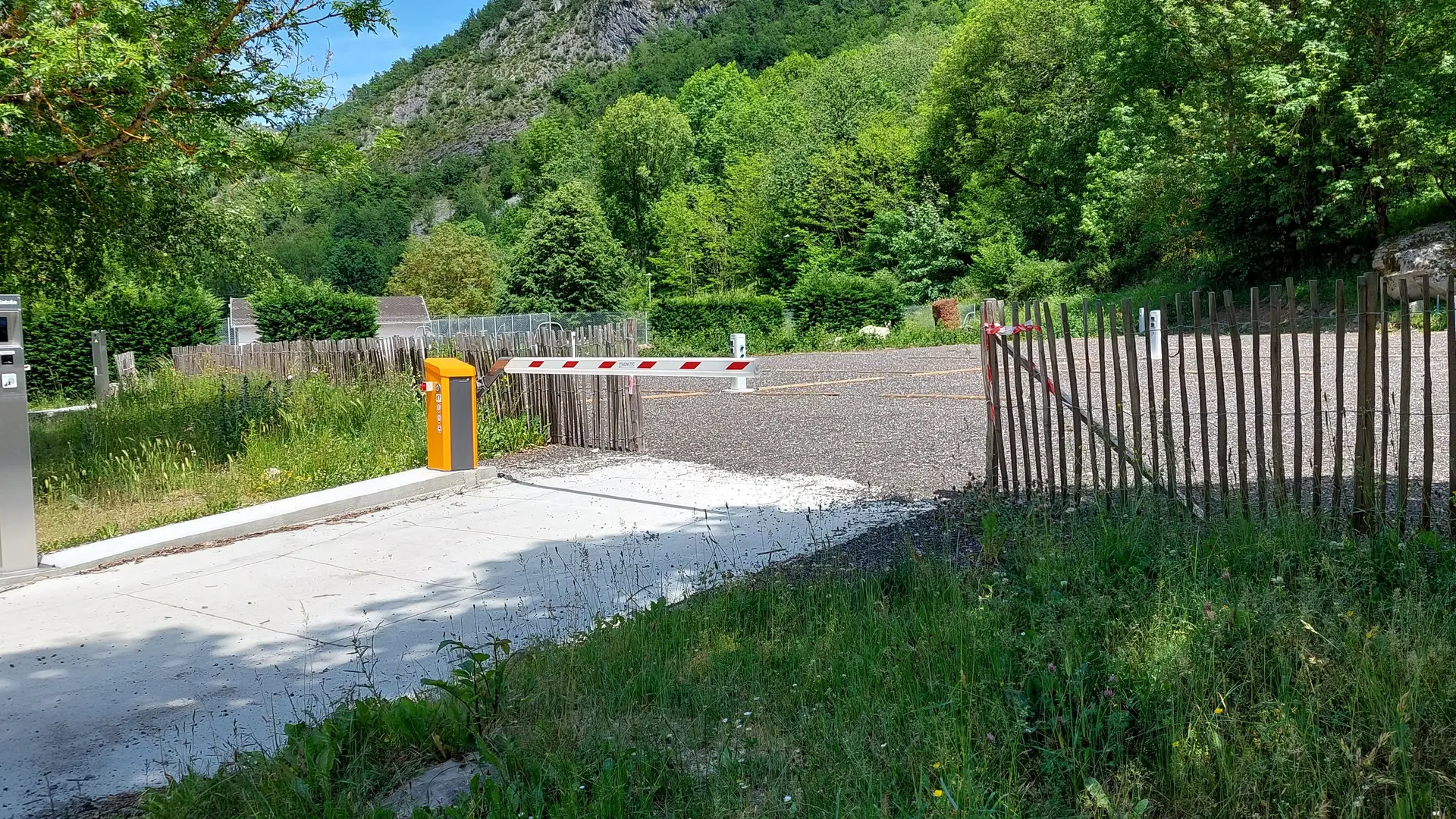 aire pour camping-cars à Auzat