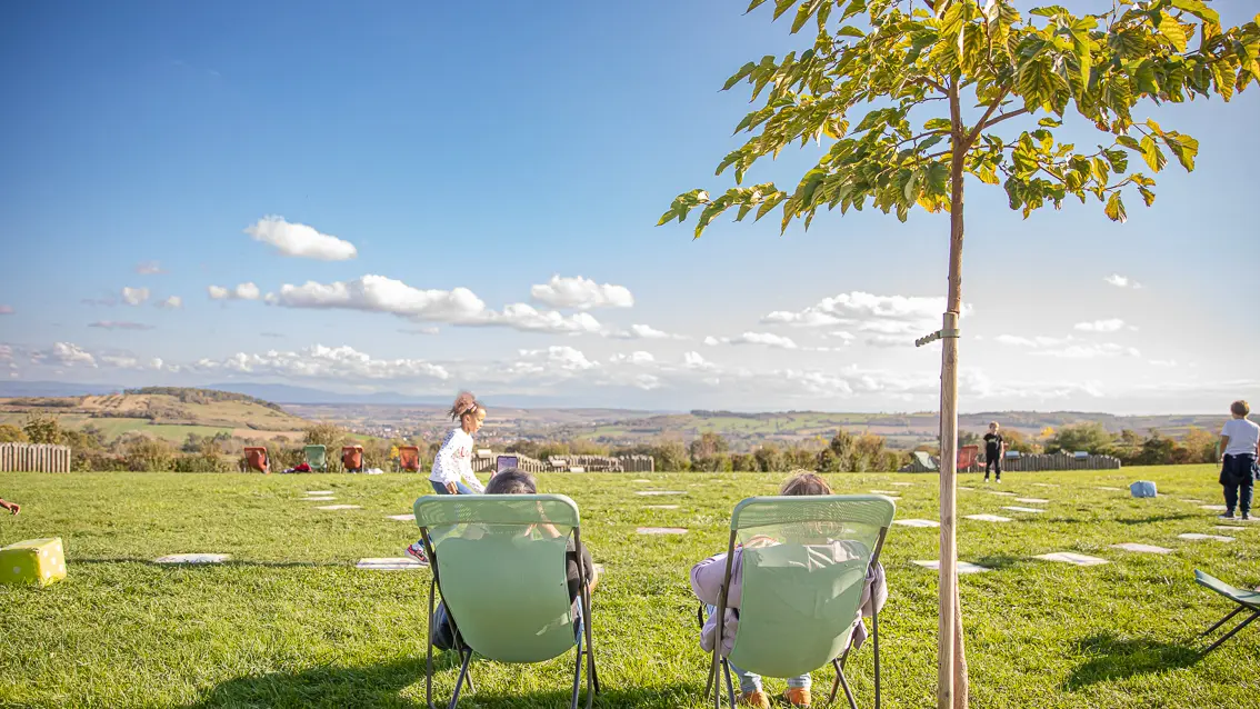 Paléopolis, la colline aux dinosaures_Gannat